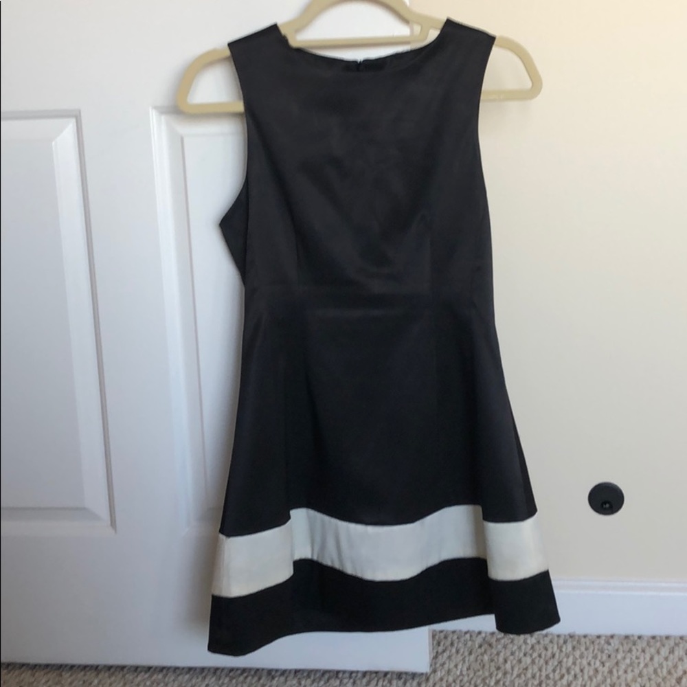 Black dress with a white stripe